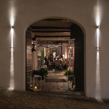 Uve Rooms & Wine Bar La Morra Exterior photo